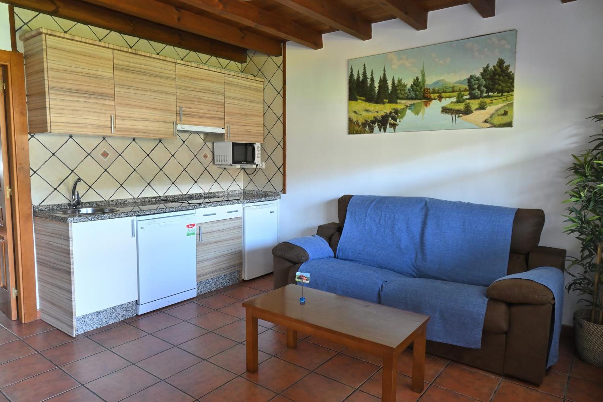 Apartamentos Aires De Avin - Onis エクステリア 写真