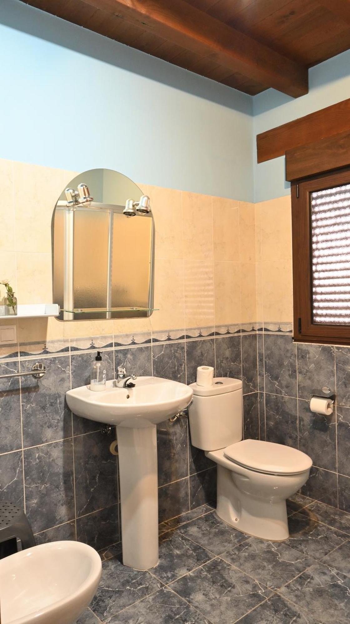 Apartamentos Aires De Avin - Onis エクステリア 写真
