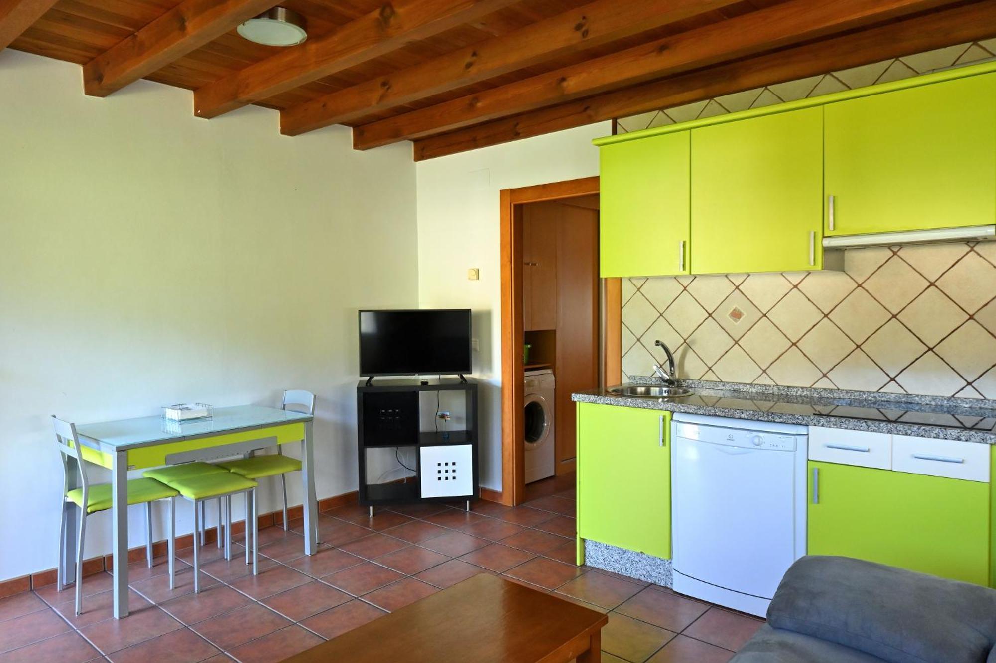 Apartamentos Aires De Avin - Onis エクステリア 写真