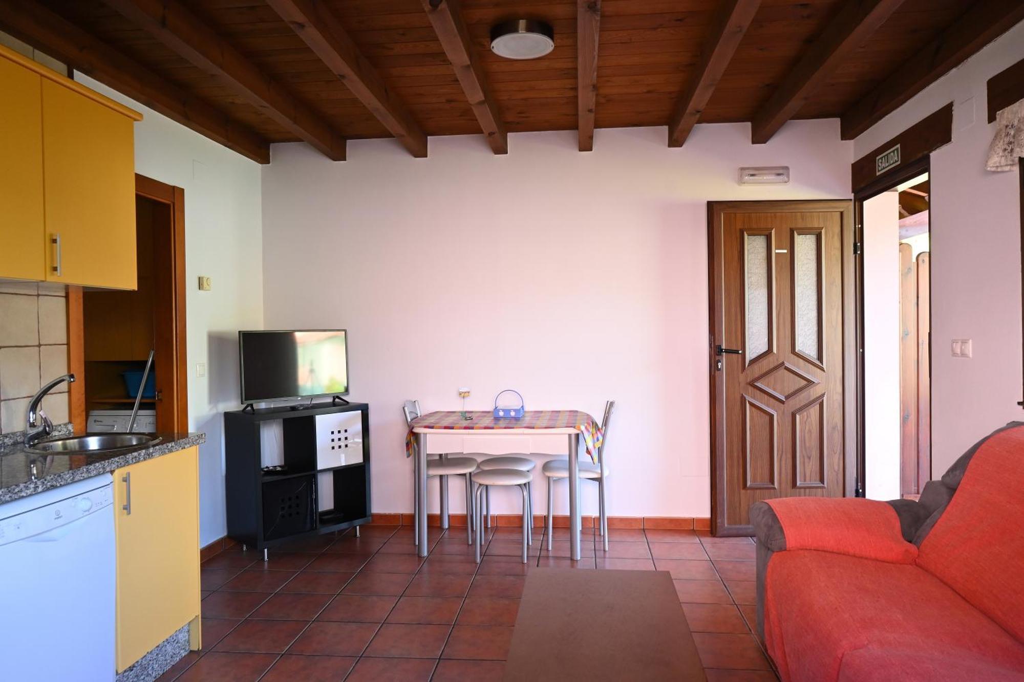Apartamentos Aires De Avin - Onis エクステリア 写真